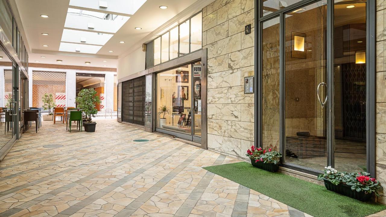 Italianway - Galleria Unione Apartment Milan Exterior photo